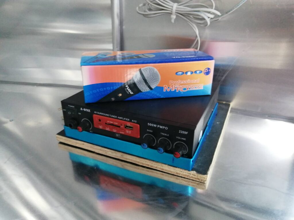 หลังคารถพุ่มพวง