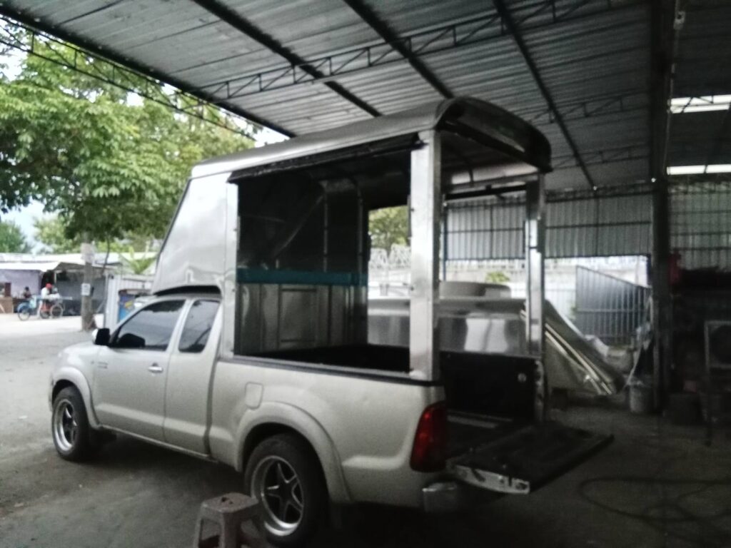 vigo ตอนครึ่ง โล่ง2.1 +ผ้าใบ ขายไก่หมุน