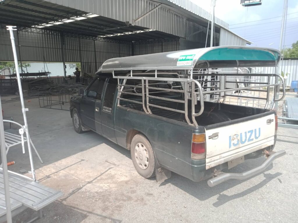 หลังคาสวมคอก หลังคารถกระบะ หลังคารถอลูมิเนียม