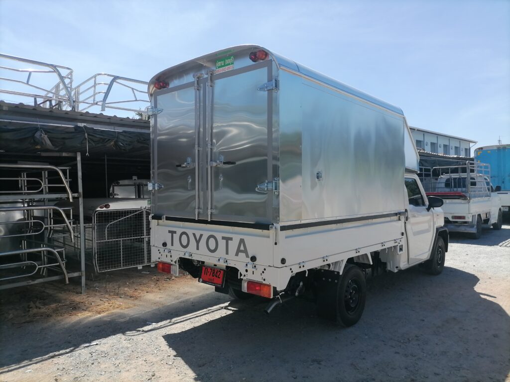 ตู้ทึบ hilux champ hilux champ ตู้ทึบ หลังคา Hilux Champ