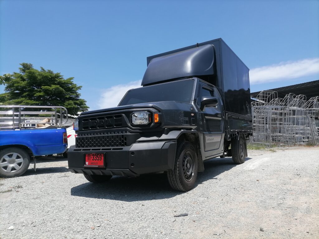 ตู้ทึบ hilux champ ตู้คาร์โก้ตู้ cargo box ตู้แห้งรถกระบะ